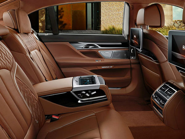 BMW 7 Series Limo's interior looks like an executive lounge